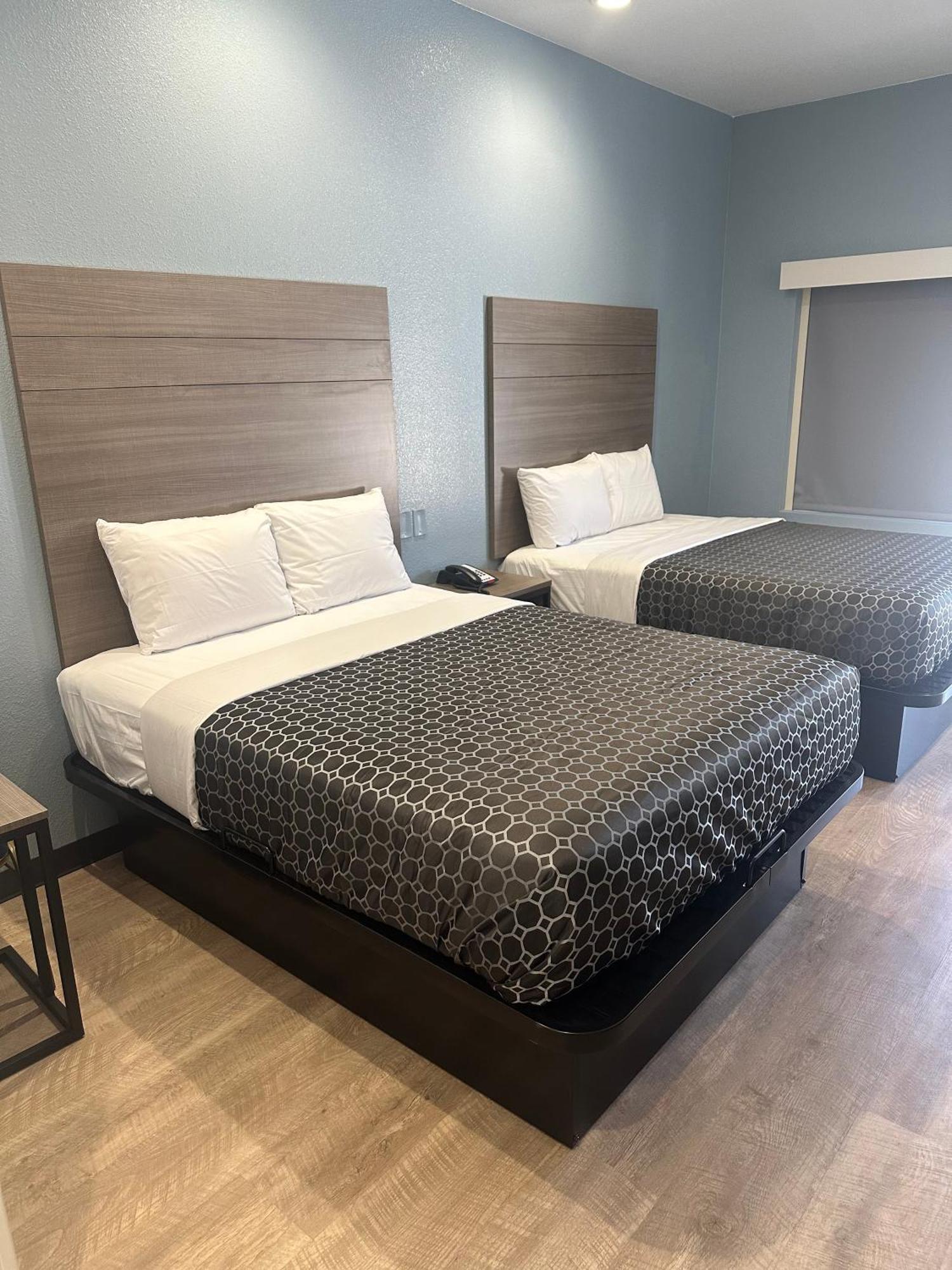 M&M Inn And Suites Fort Worth Bagian luar foto