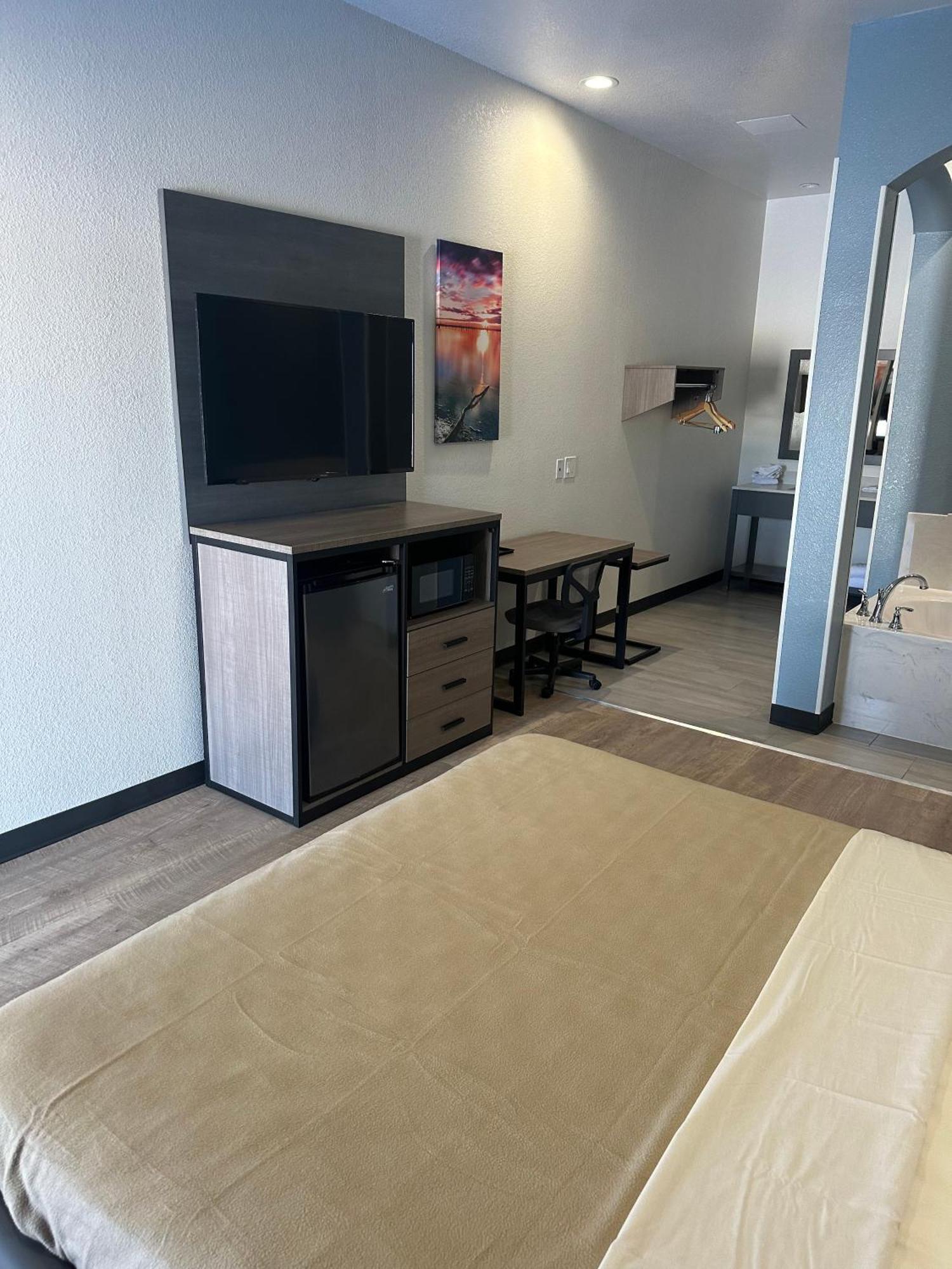 M&M Inn And Suites Fort Worth Bagian luar foto