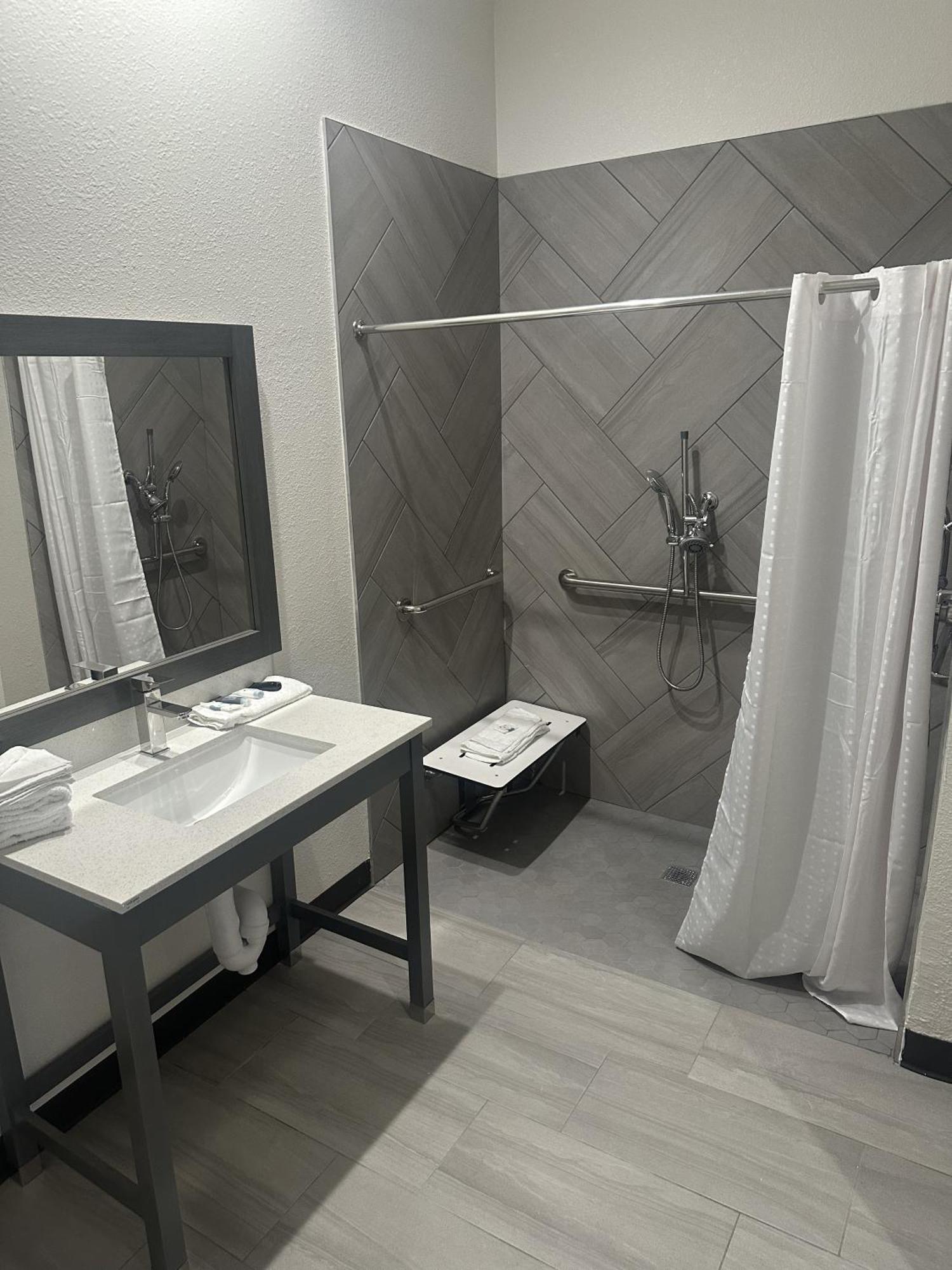 M&M Inn And Suites Fort Worth Bagian luar foto